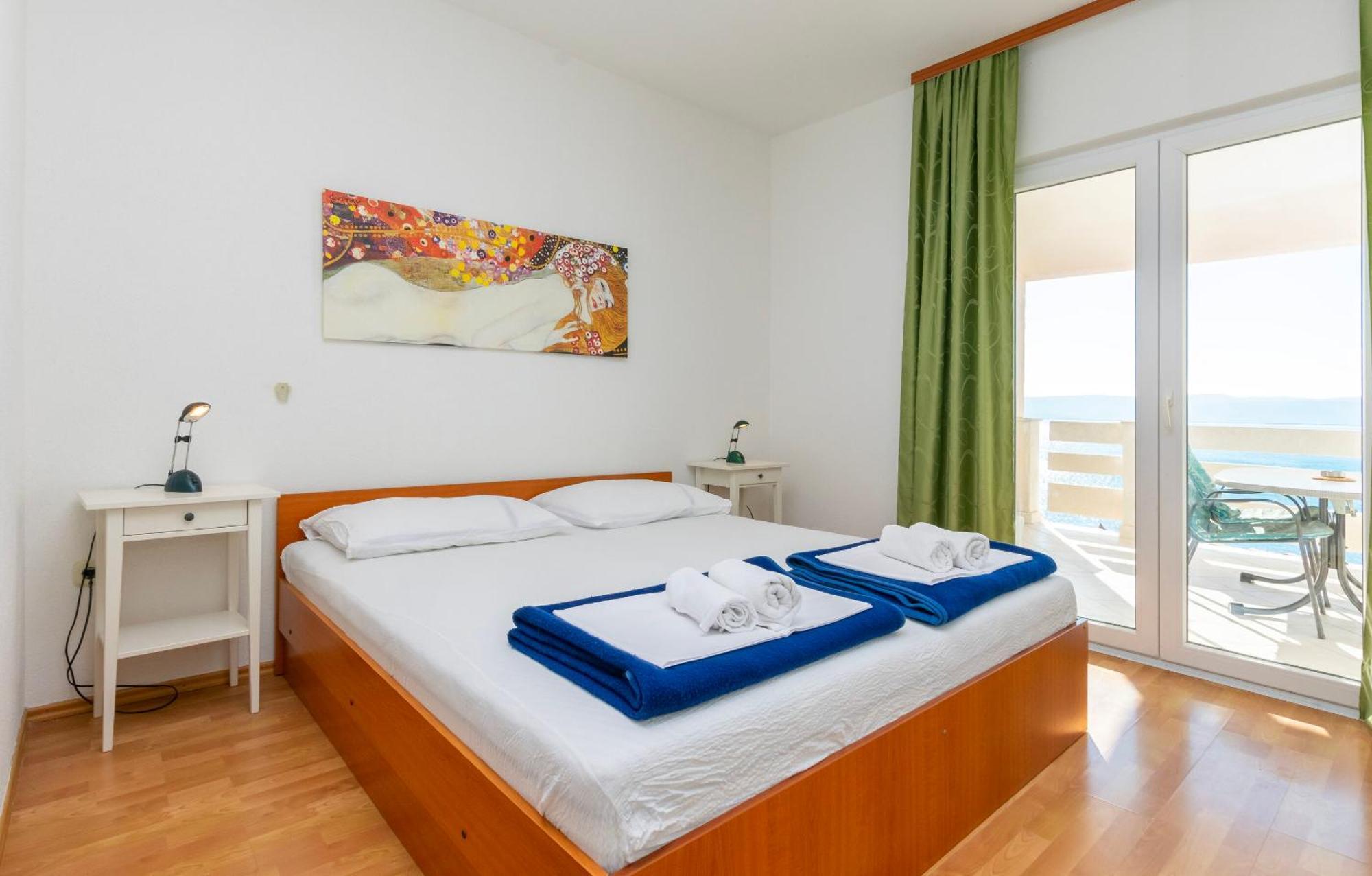 Apartments Ivo - Sea View; Писак Экстерьер фото