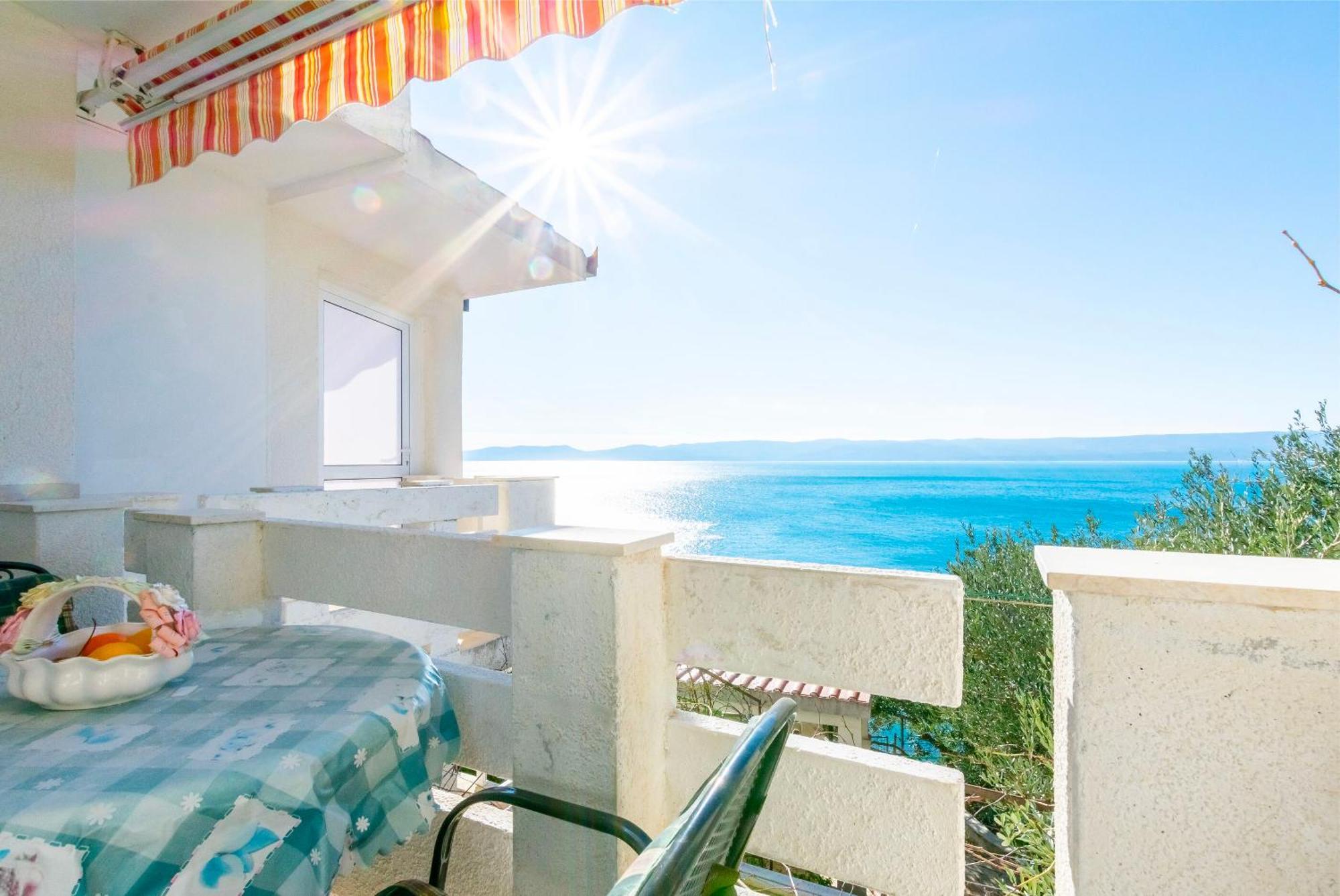 Apartments Ivo - Sea View; Писак Экстерьер фото